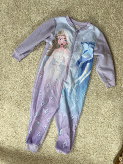 Pyjama 1 pièce reine des neiges 