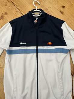 jaquette Ellesse taille M