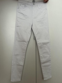 Weiße Jeanshosen