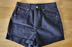 Short jeans noir H&M taille 40