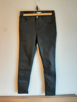 Pantalon gris type cuire