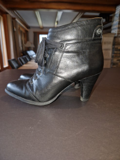 Esprit black boots size 37