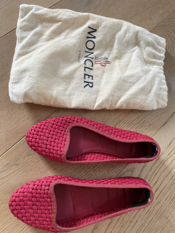 Moncker shoes