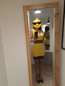 Beautiful peach skin yellow cocktail dress