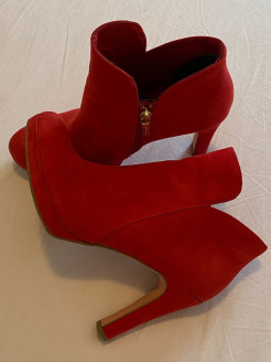 Tamaris boots Size 38 - Ferrari red