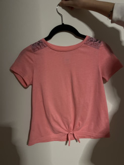 Pink T-shirt -C&A - 134-140 cm
