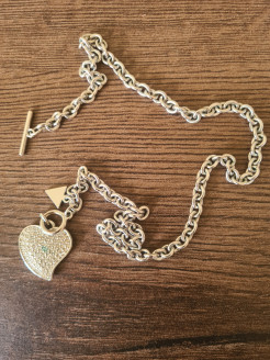 Necklace with Guess pendant