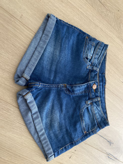 Short en jeans bleu