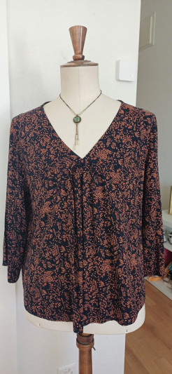 tunic size 44