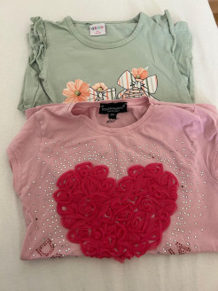 2 t/shirts size 104/4ans