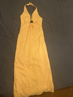 Zara mid-length dress in yellow