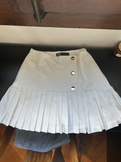 Jupe blanche plissée Zara