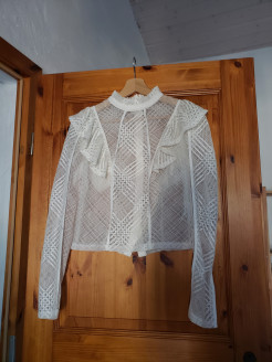 Lace blouse XS