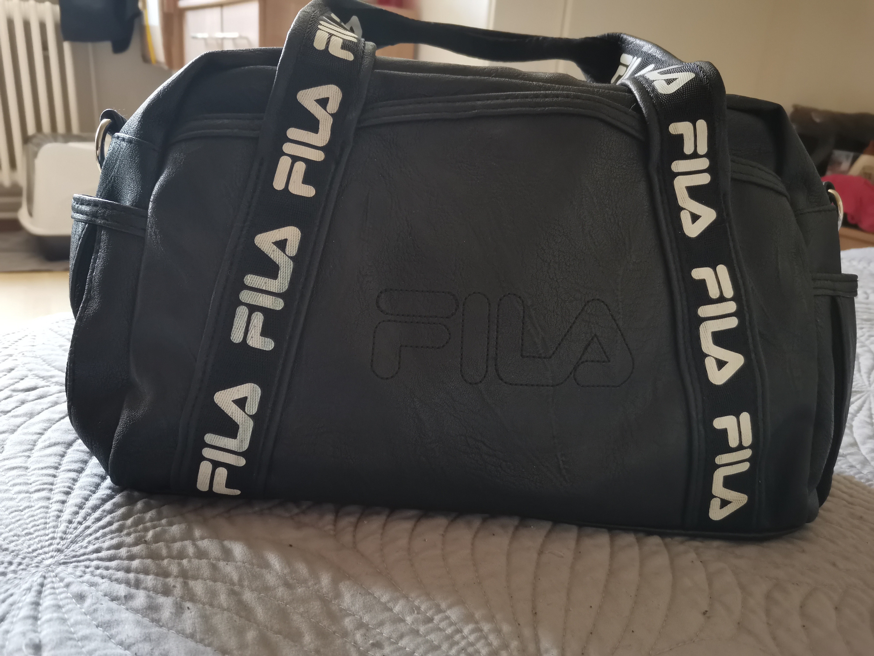 Stylish Fila Shoulder Bag for Travel