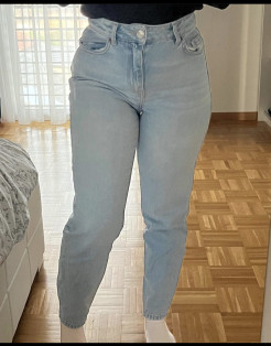 jeans mom