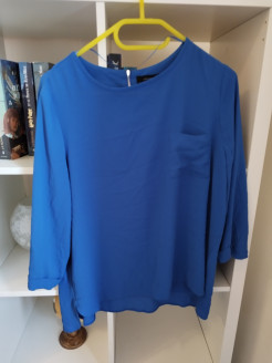 Blue long-sleeved blouse