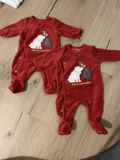 Lot de 2 pyjamas de Noël t.50