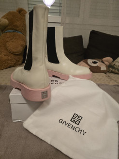 Givenchy Regenstiefel