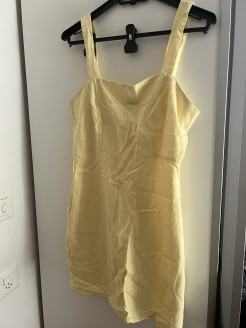Kurzes Kleid gelb