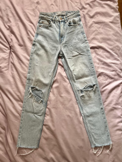 MOM slim jeans size 32