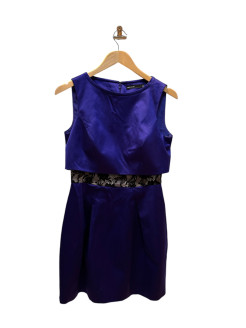 Robe Karen Millen violette avec dentelle