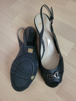 New Bata sandals NEW