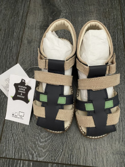 New leather boys' sandals S29