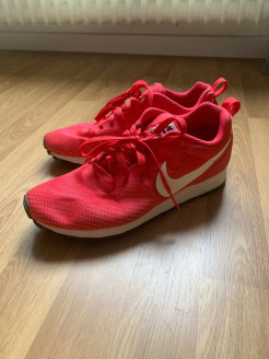 Pink Nike Shoes 40