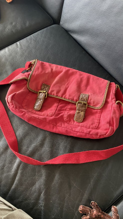 Red shoulder bag
