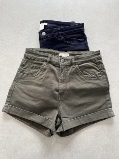 Set of 2 short shorts - Size M (38)