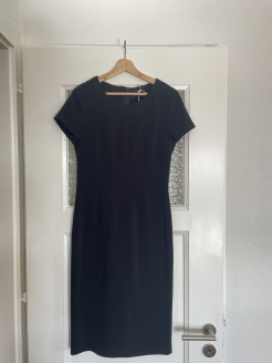Sisley mid-length sheath dress