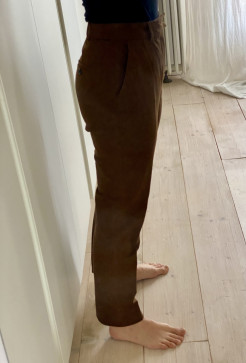 Hose mit geradem Bein in der Farbe Kaffee, Größe 36