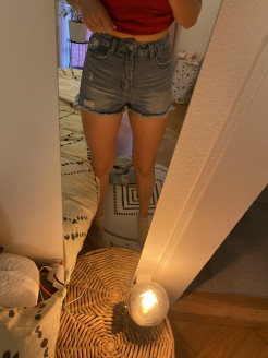 Jeansshorts mit hoher Taille
