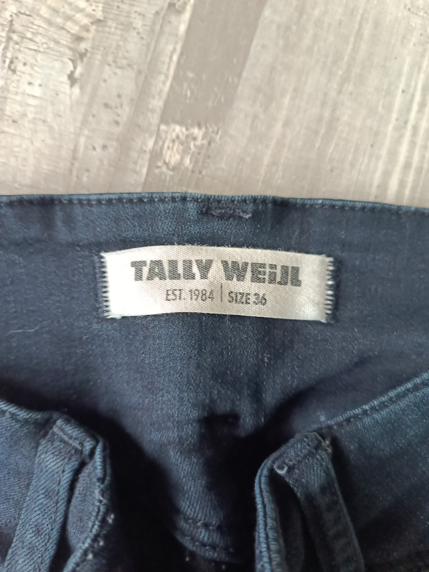 Tally weijl sales jeans est 1984