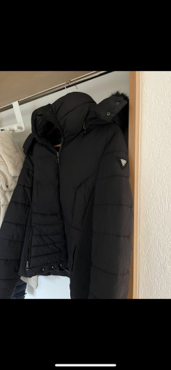 Jacke Frau Guess