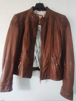 Hugo Boss M leather jacket