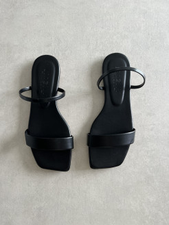 Sandals, new - Size 40