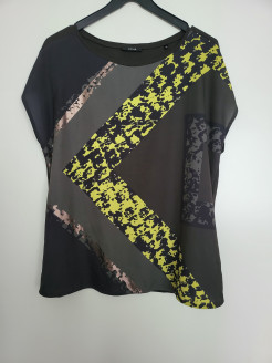 Flowing T-shirt (size 40)