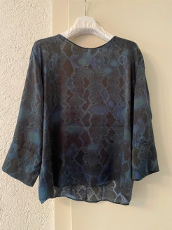 Patterned Humanoid blouse