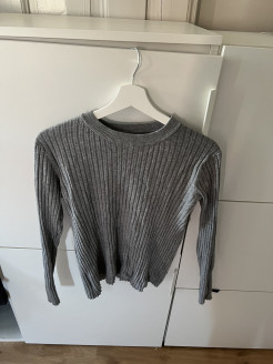 Pull gris 