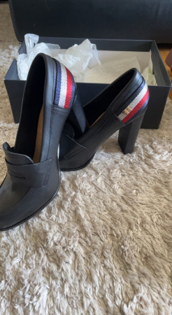 Chaussures Tommy Hilfiger 