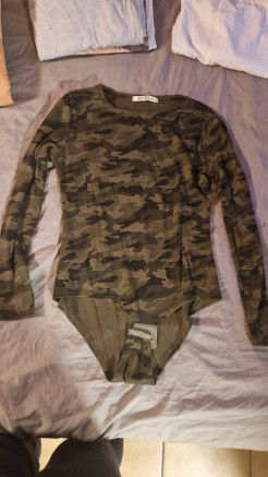 Body motif camouflage 