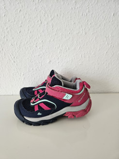 Chaussures de marche enfant