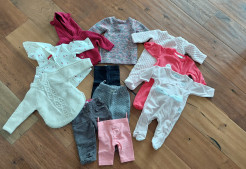Baby girl's clothes set