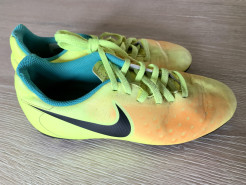 Nike football shoes size 33