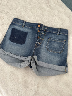 Levi's shorts in perfect condition