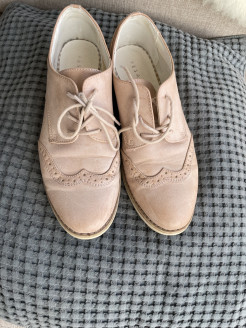 Pale pink shoe