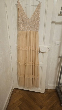 Robe longue en tulle