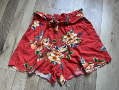 Red floral shorts 40