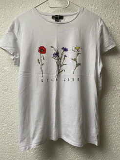 T-shirt avec roses taille S